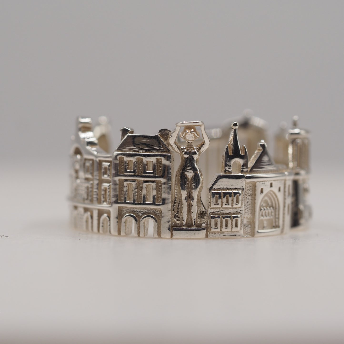 Luxembourg Ring