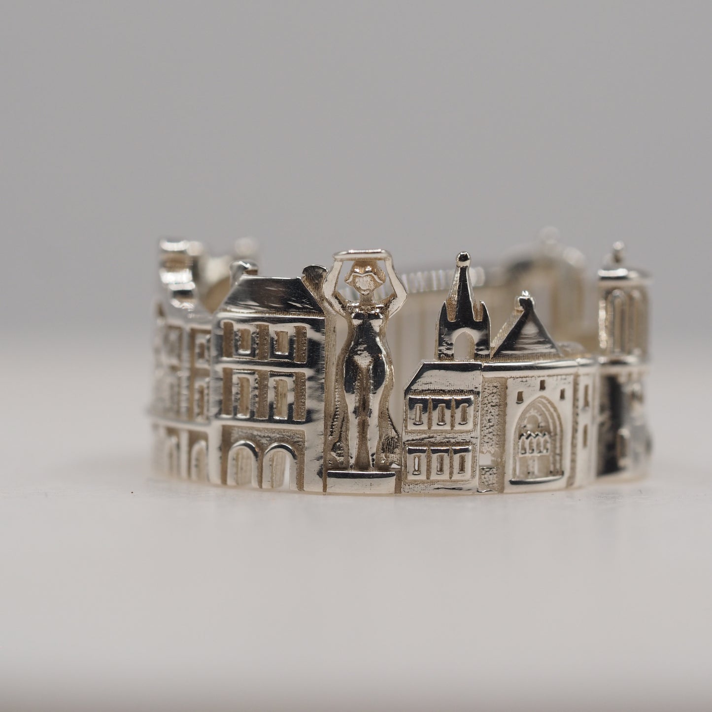 Luxembourg Ring