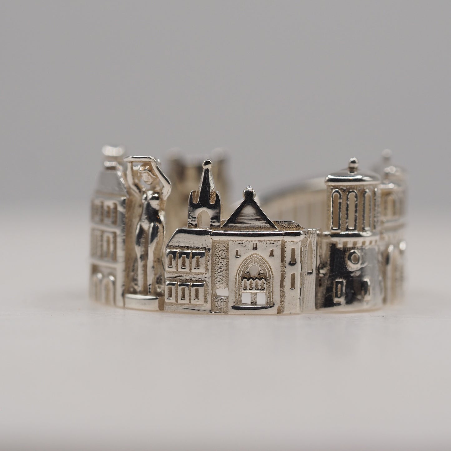 Luxembourg Ring