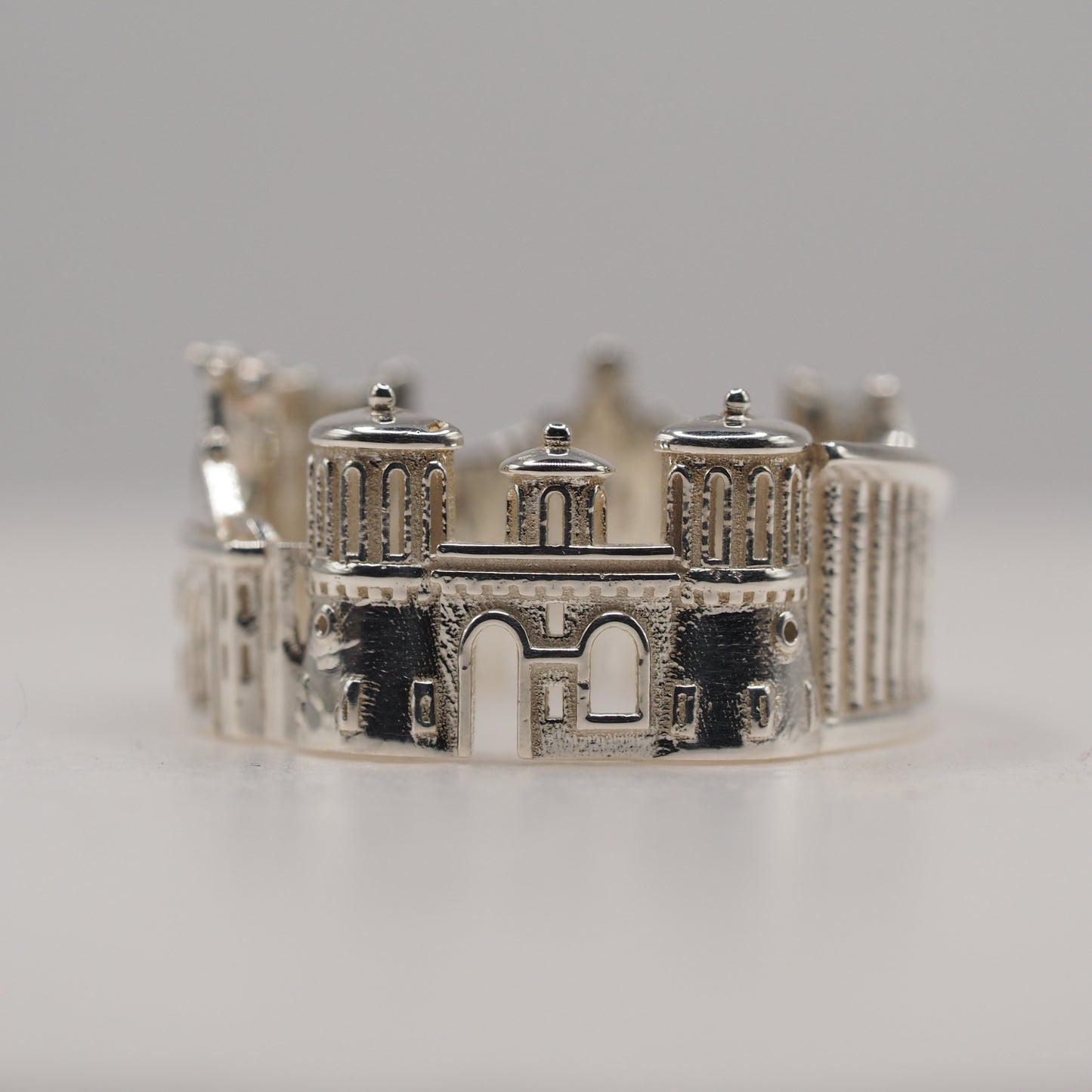 Luxembourg Ring