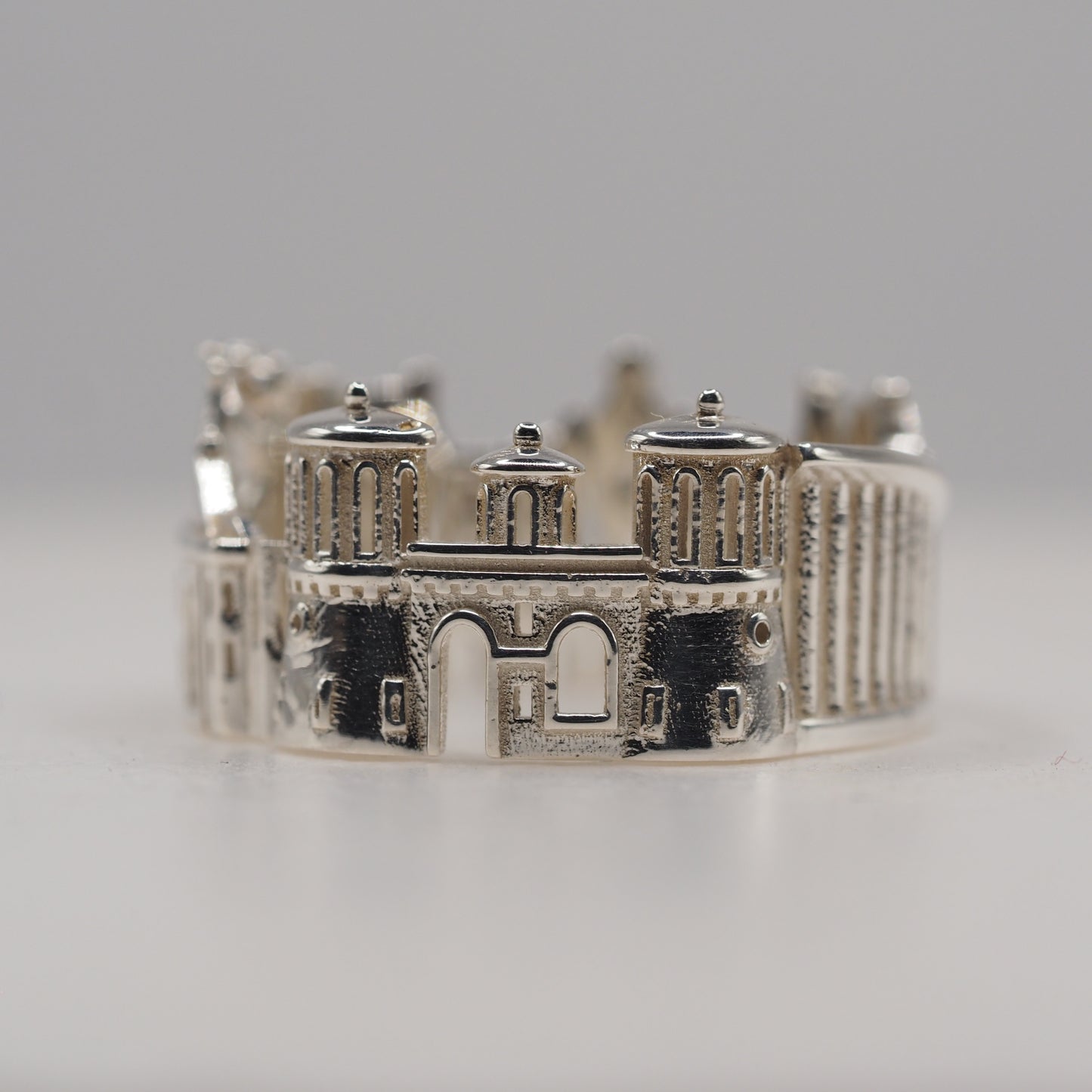 Luxembourg Ring