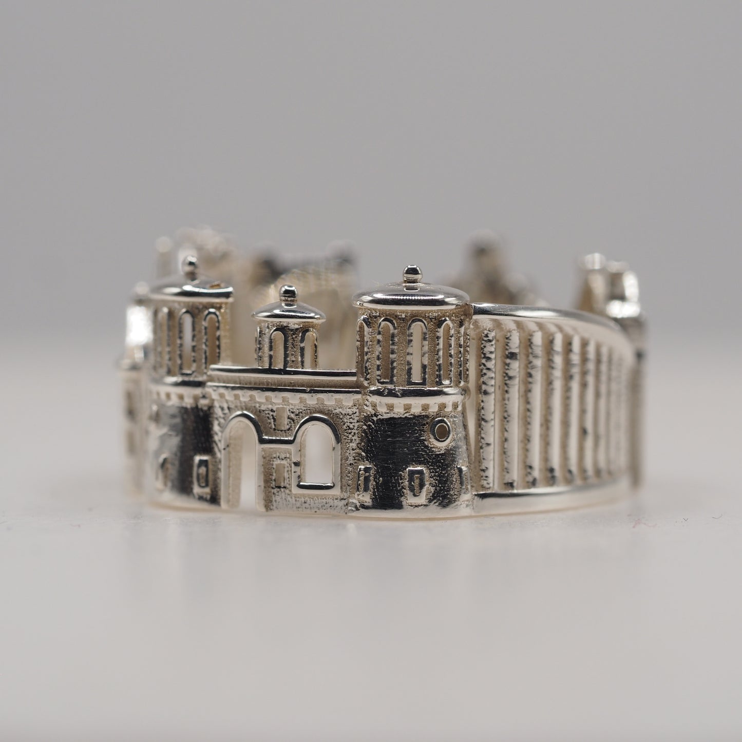 Luxembourg Ring