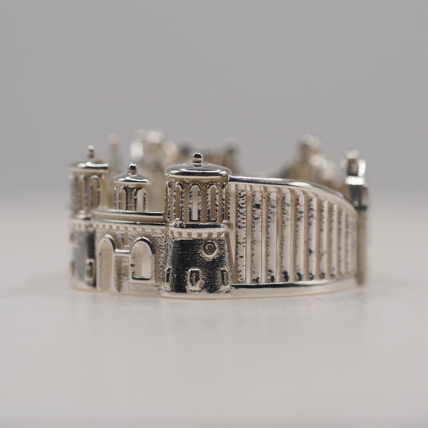 Luxembourg Ring
