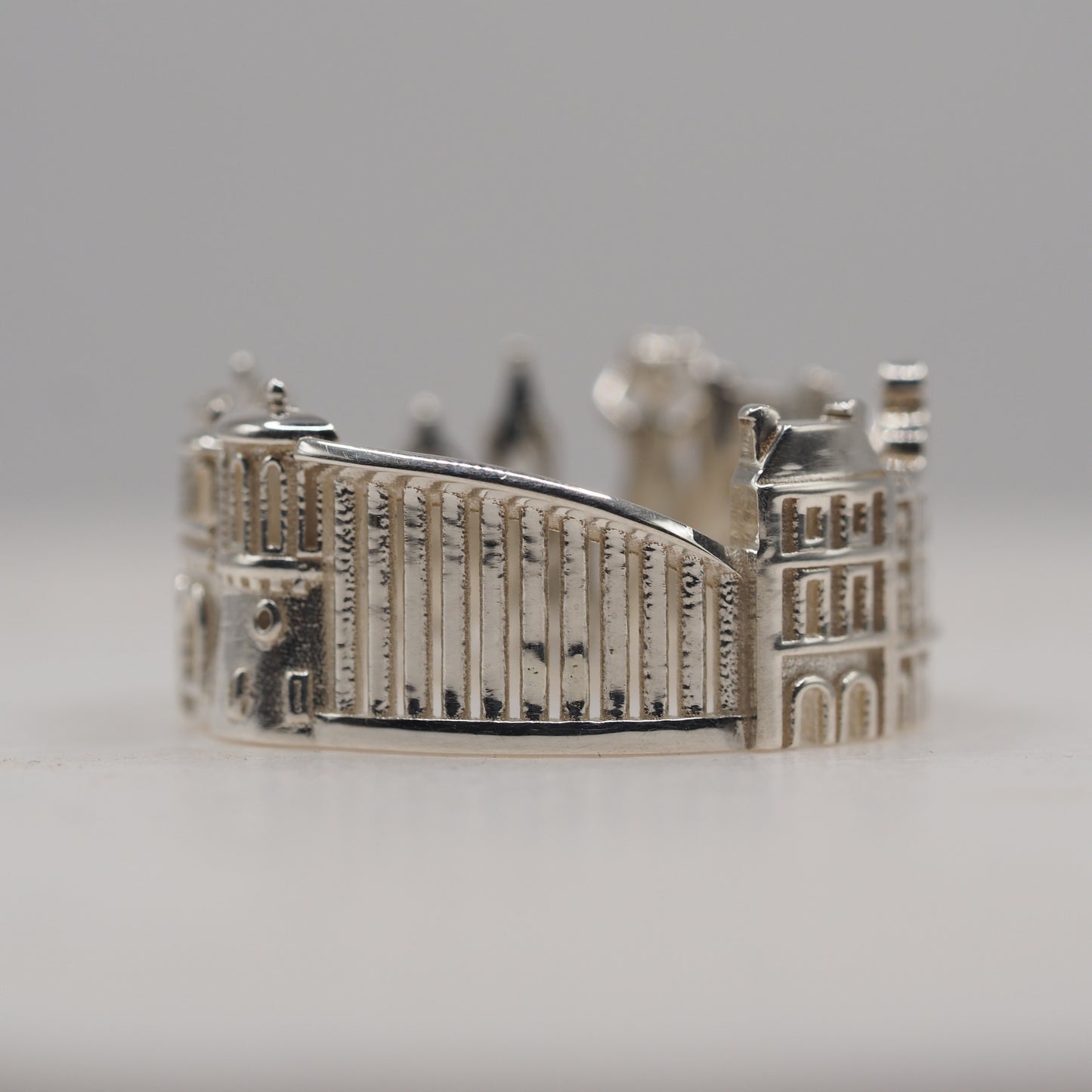 Luxembourg Ring