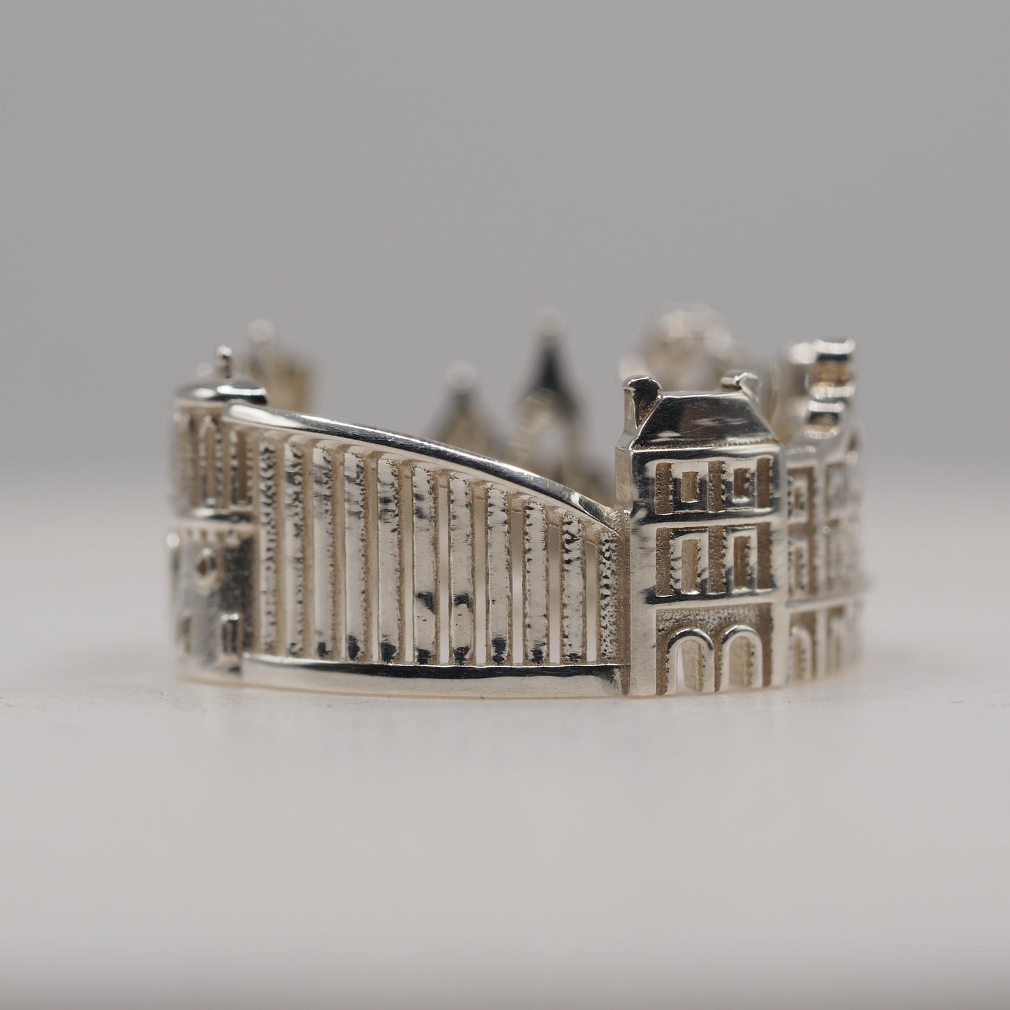 Luxembourg Ring