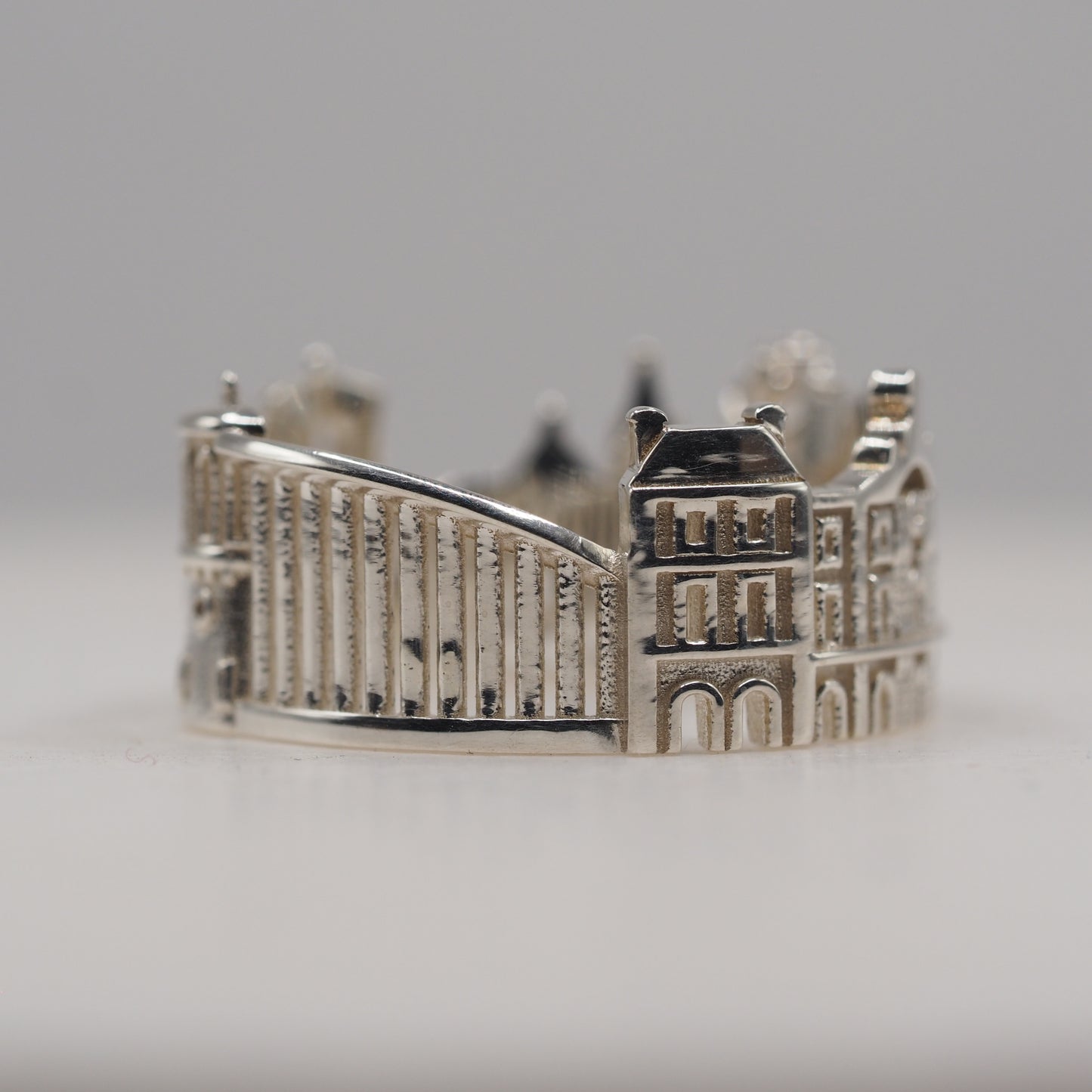 Luxembourg Ring
