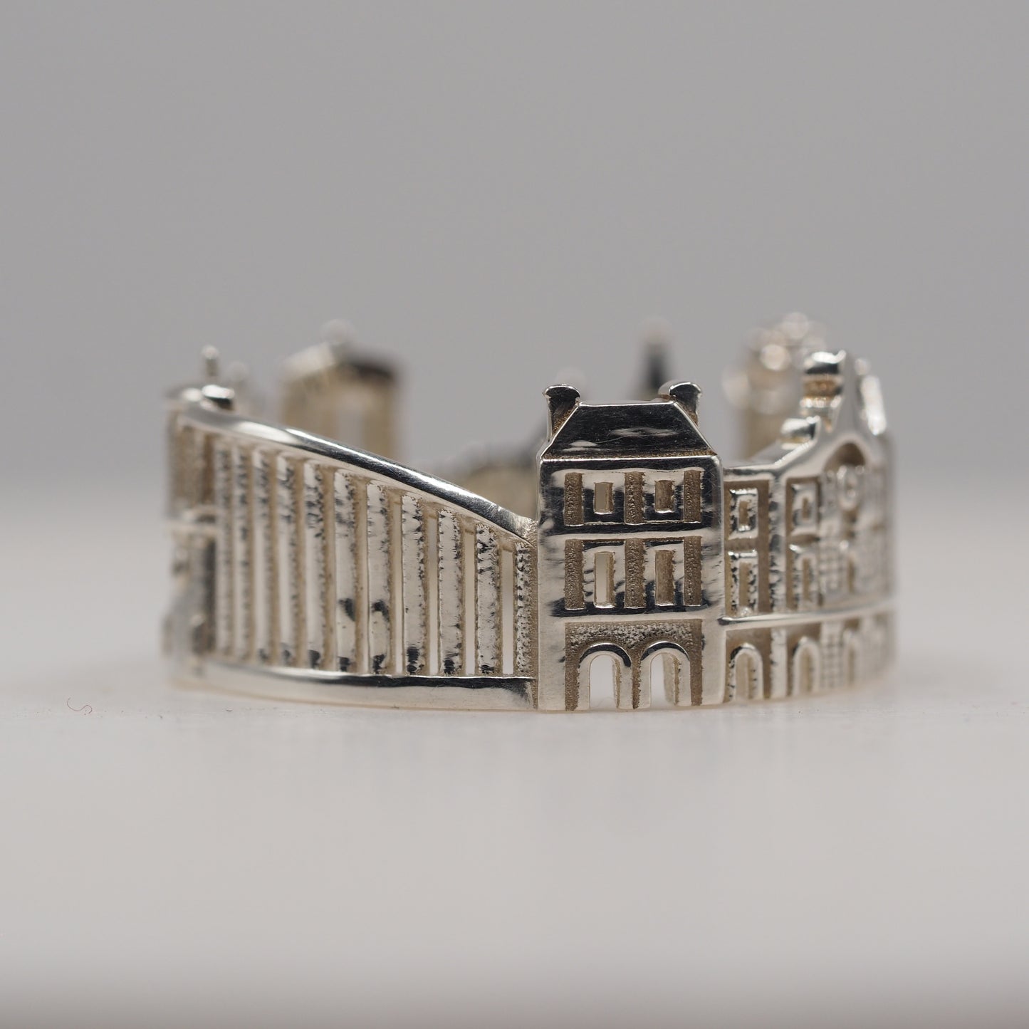 Luxembourg Ring
