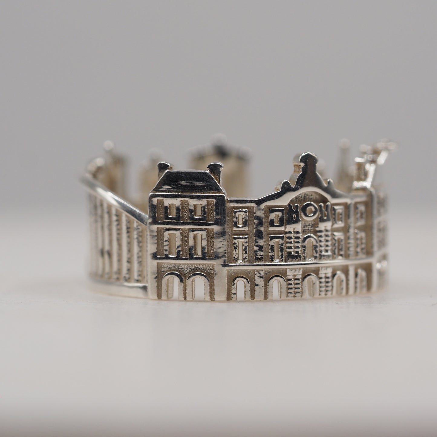 Luxembourg Ring