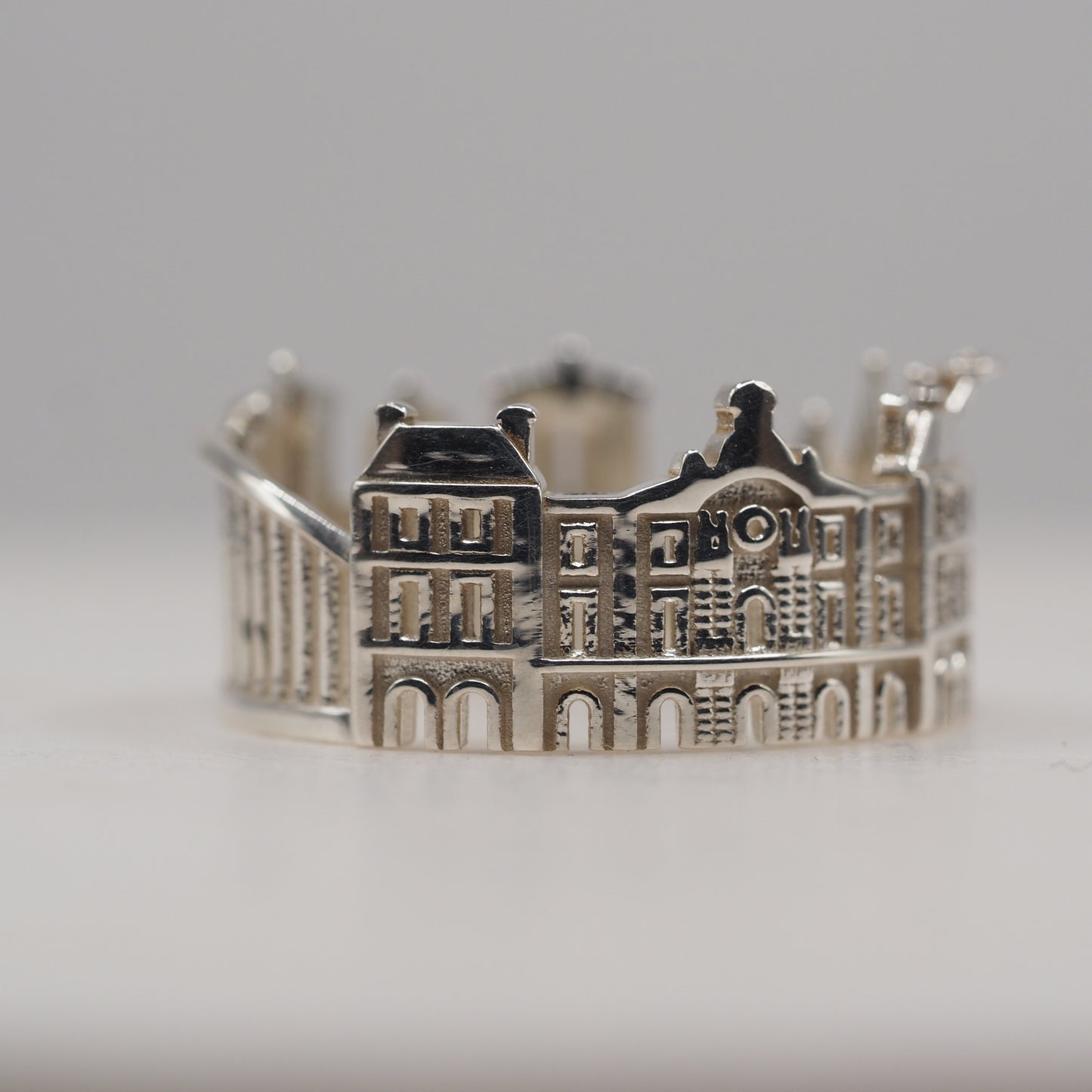 Luxembourg Ring