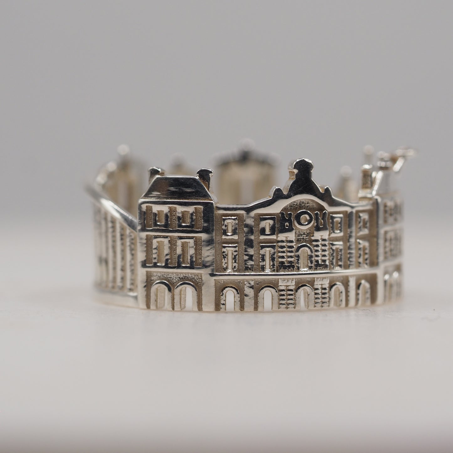 Luxembourg Ring