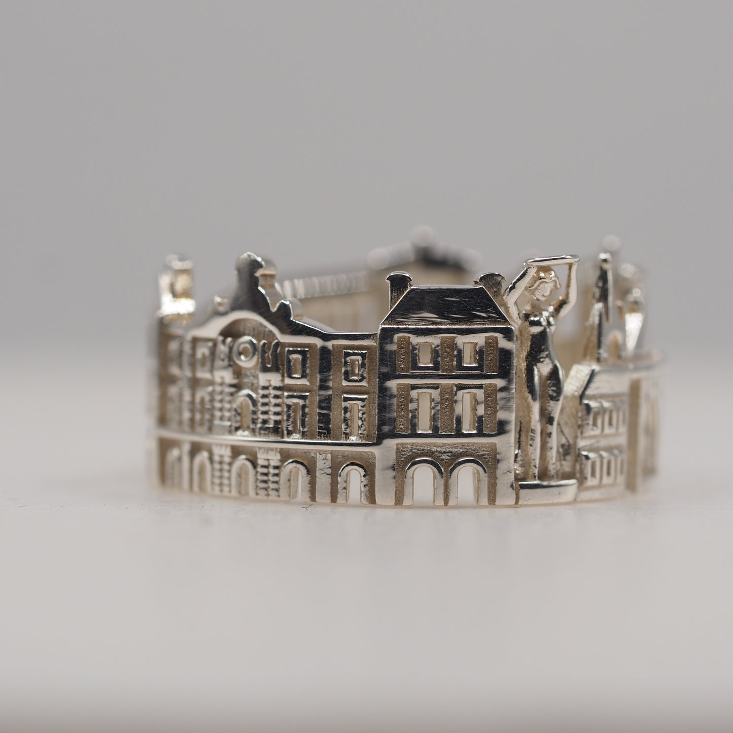 Luxembourg Ring