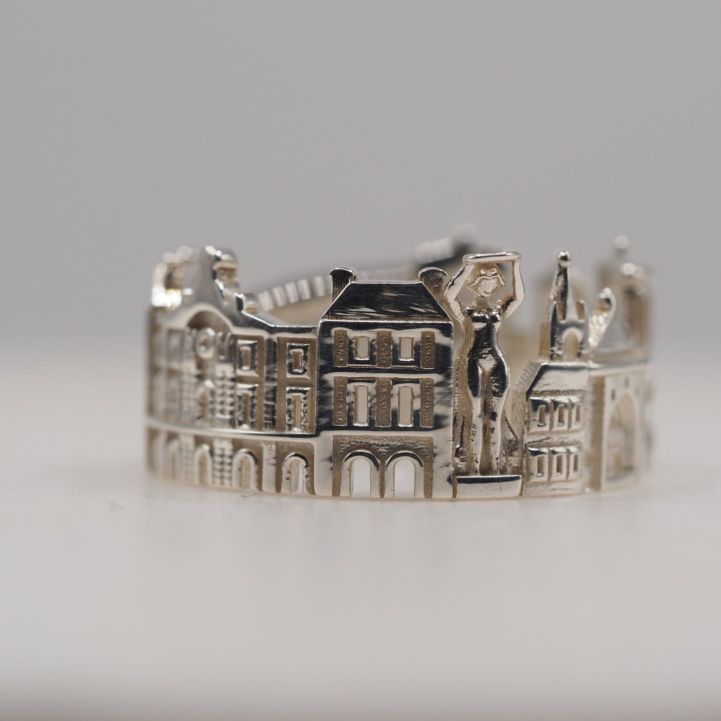Luxembourg Ring