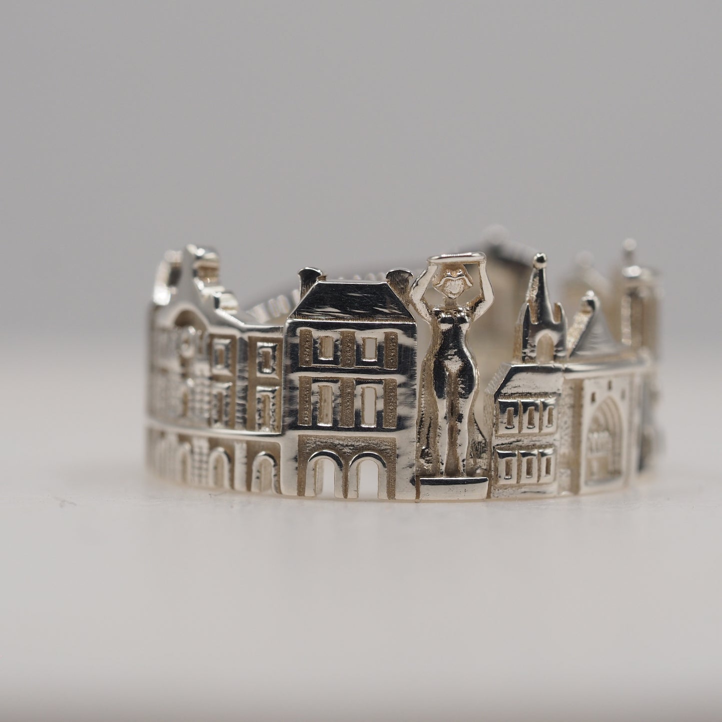 Luxembourg Ring
