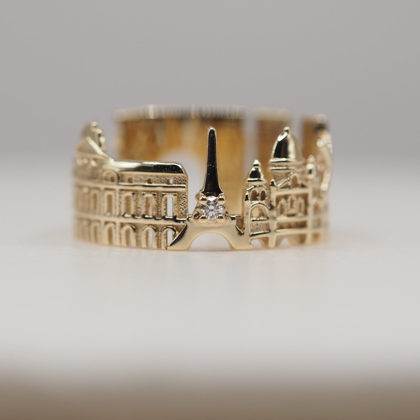 Paris Ring with 1 Diamond