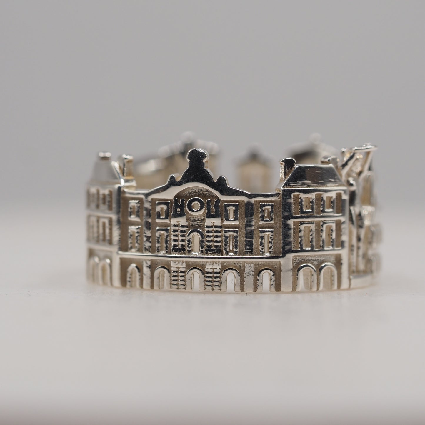 Luxembourg Ring