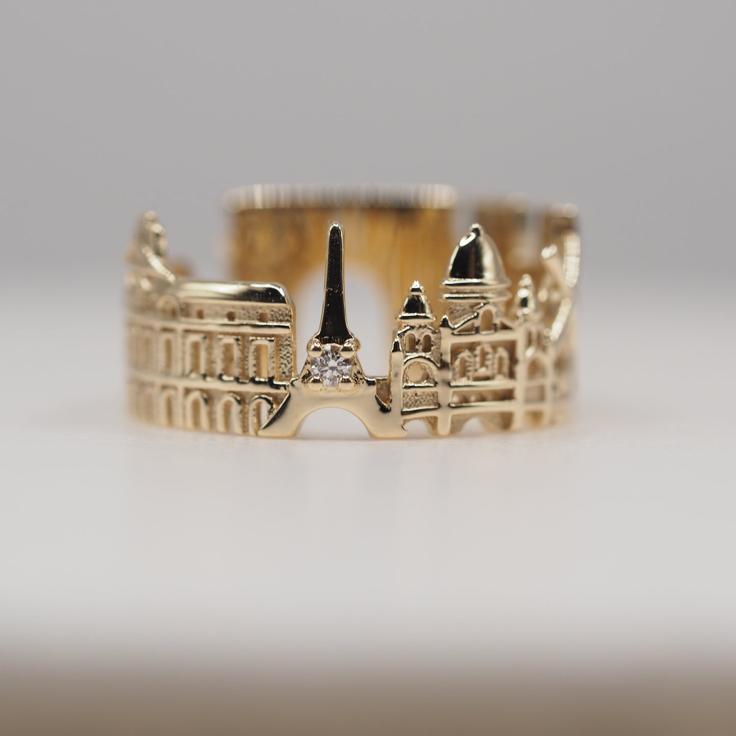 Paris Ring with 1 Diamond