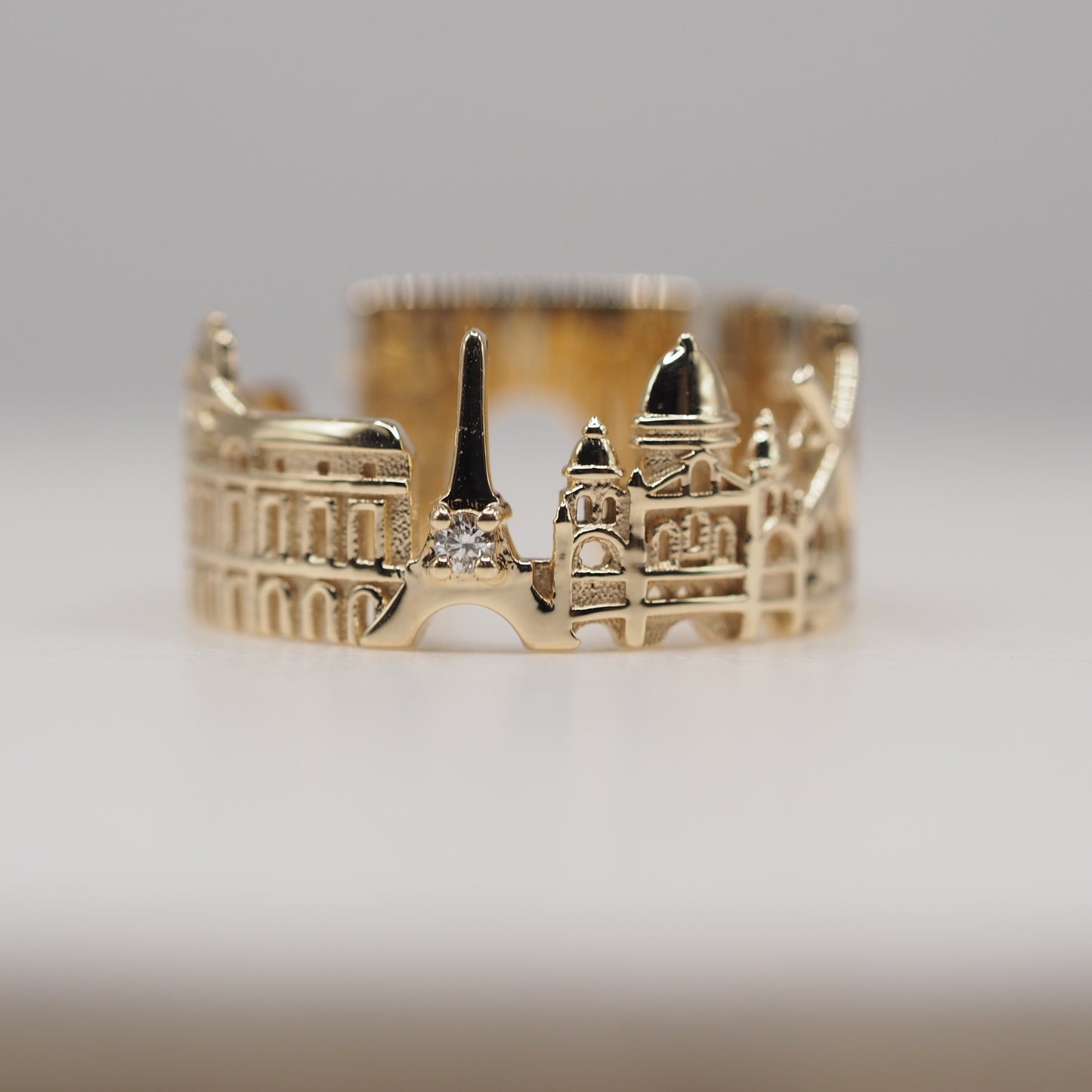 Paris Ring with 1 Diamond