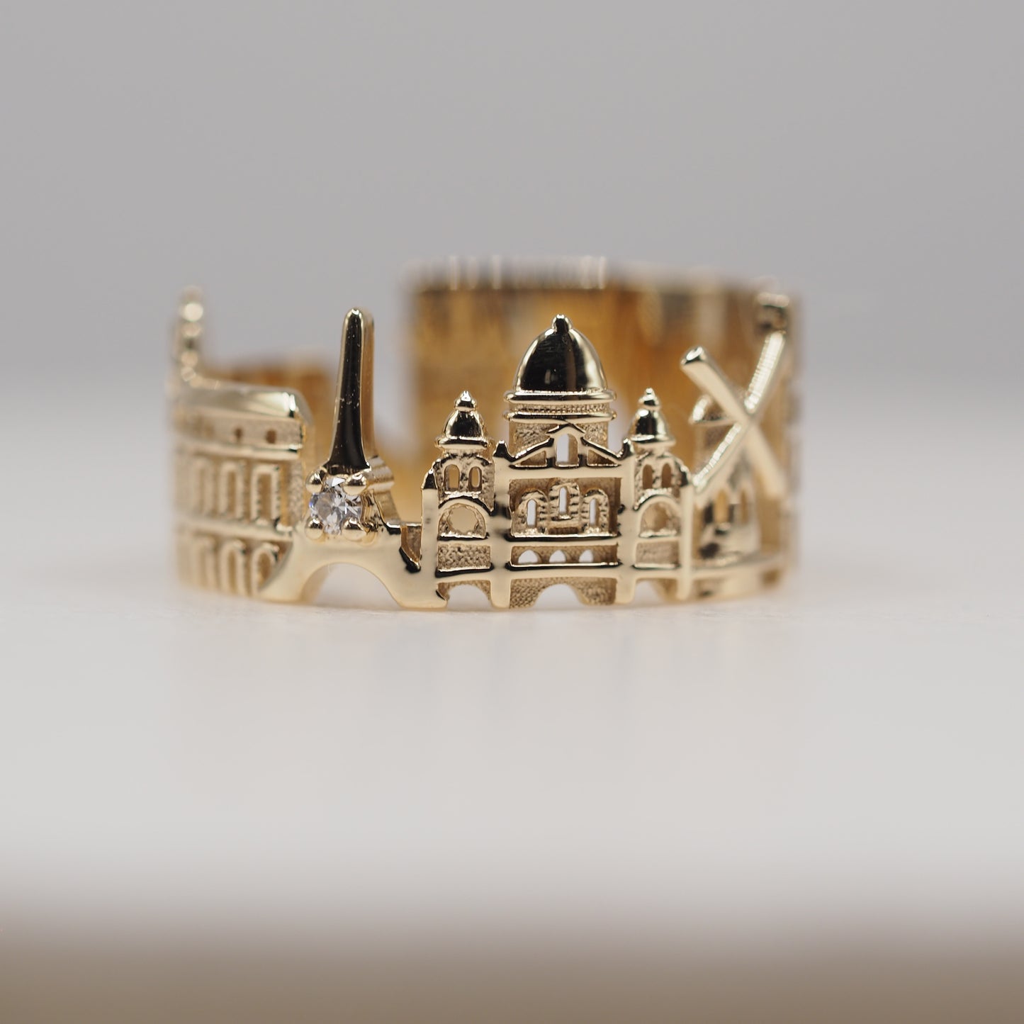 Paris Ring with 1 Diamond