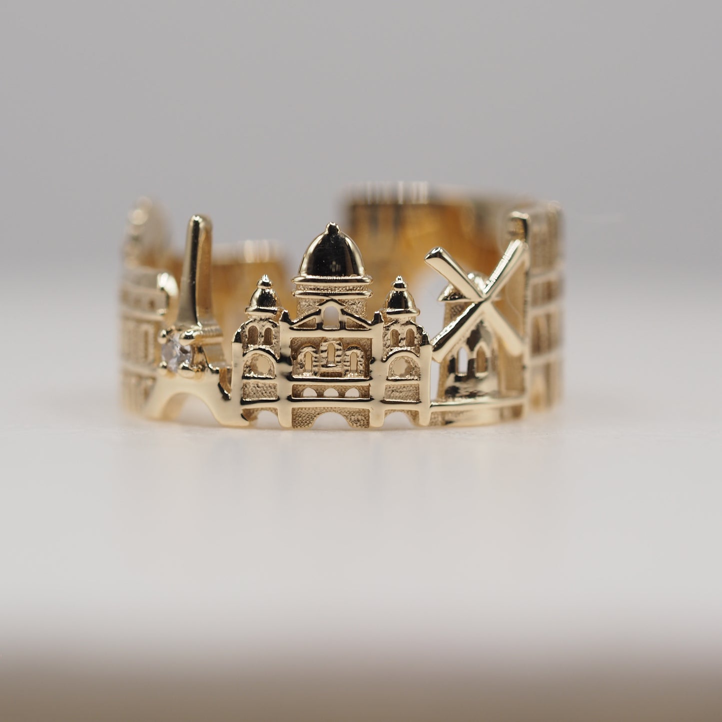 Paris Ring with 1 Diamond