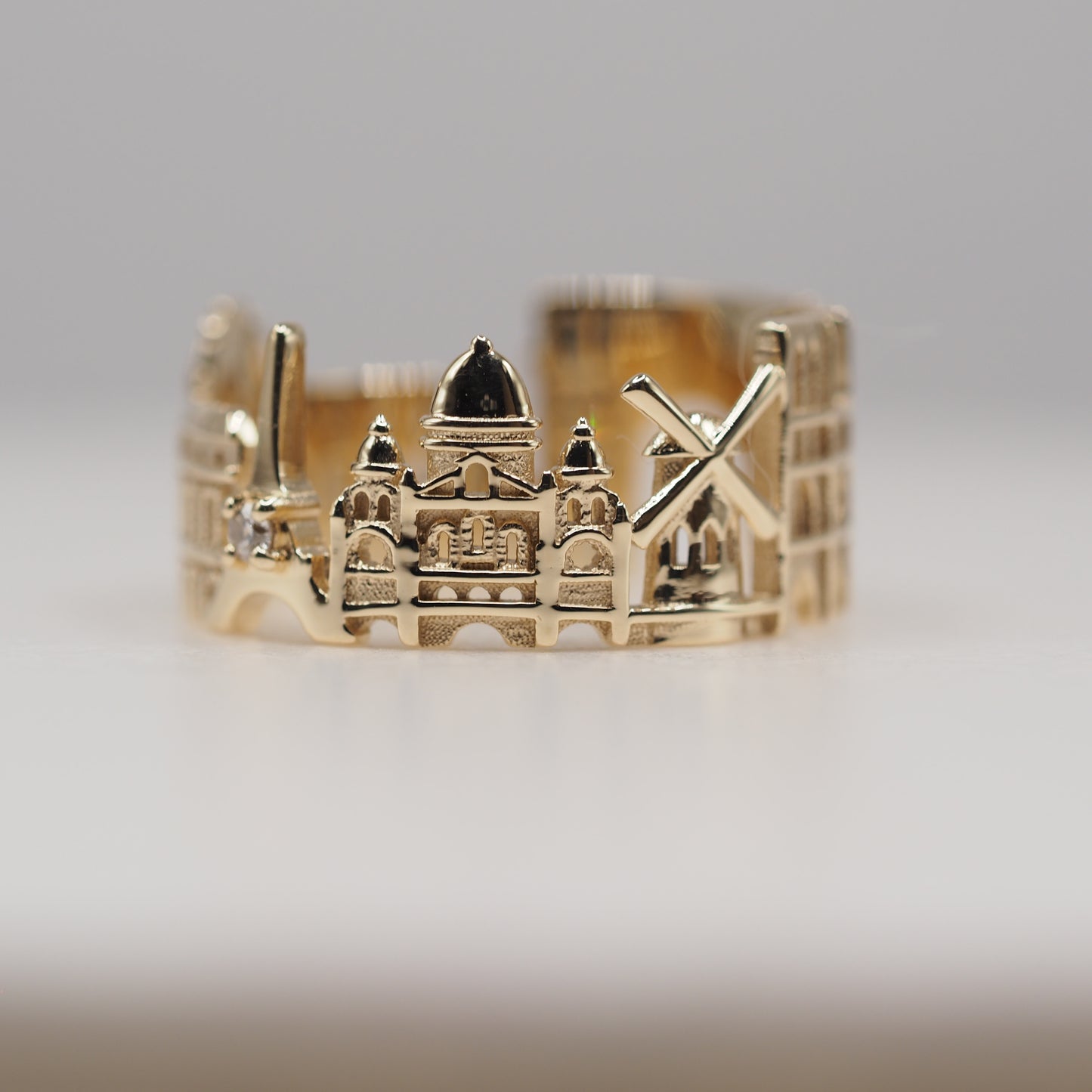 Paris Ring with 1 Diamond