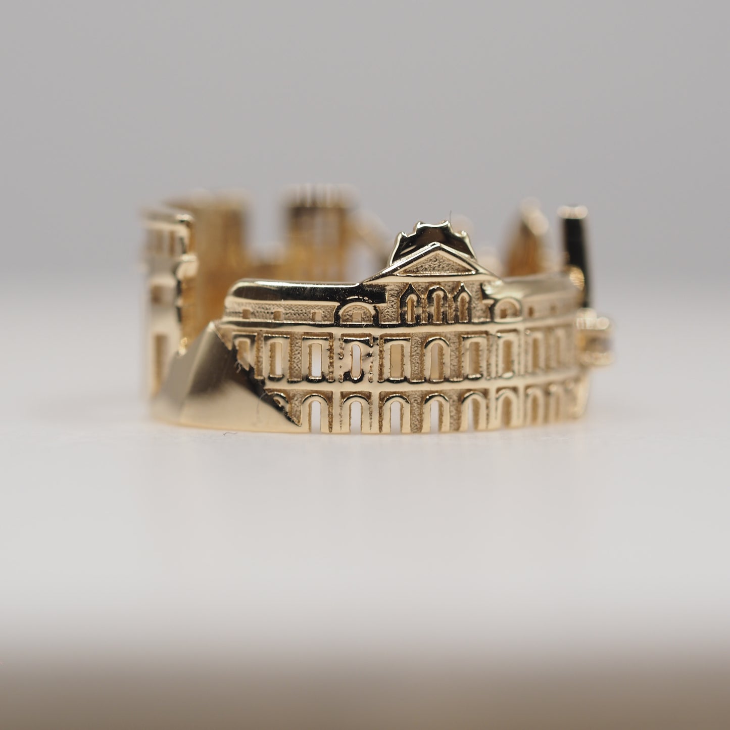 Paris Ring with 1 Diamond