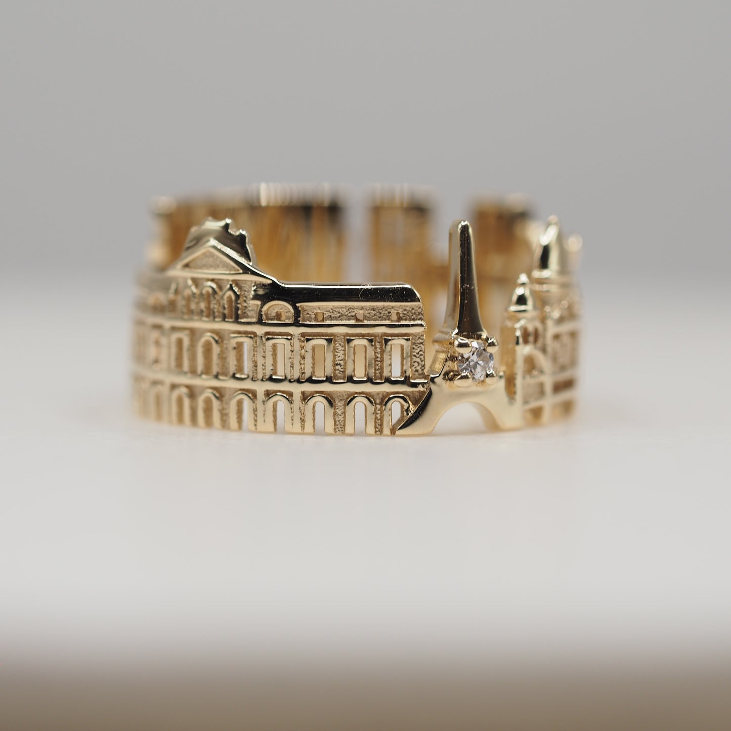 Paris Ring with 1 Diamond