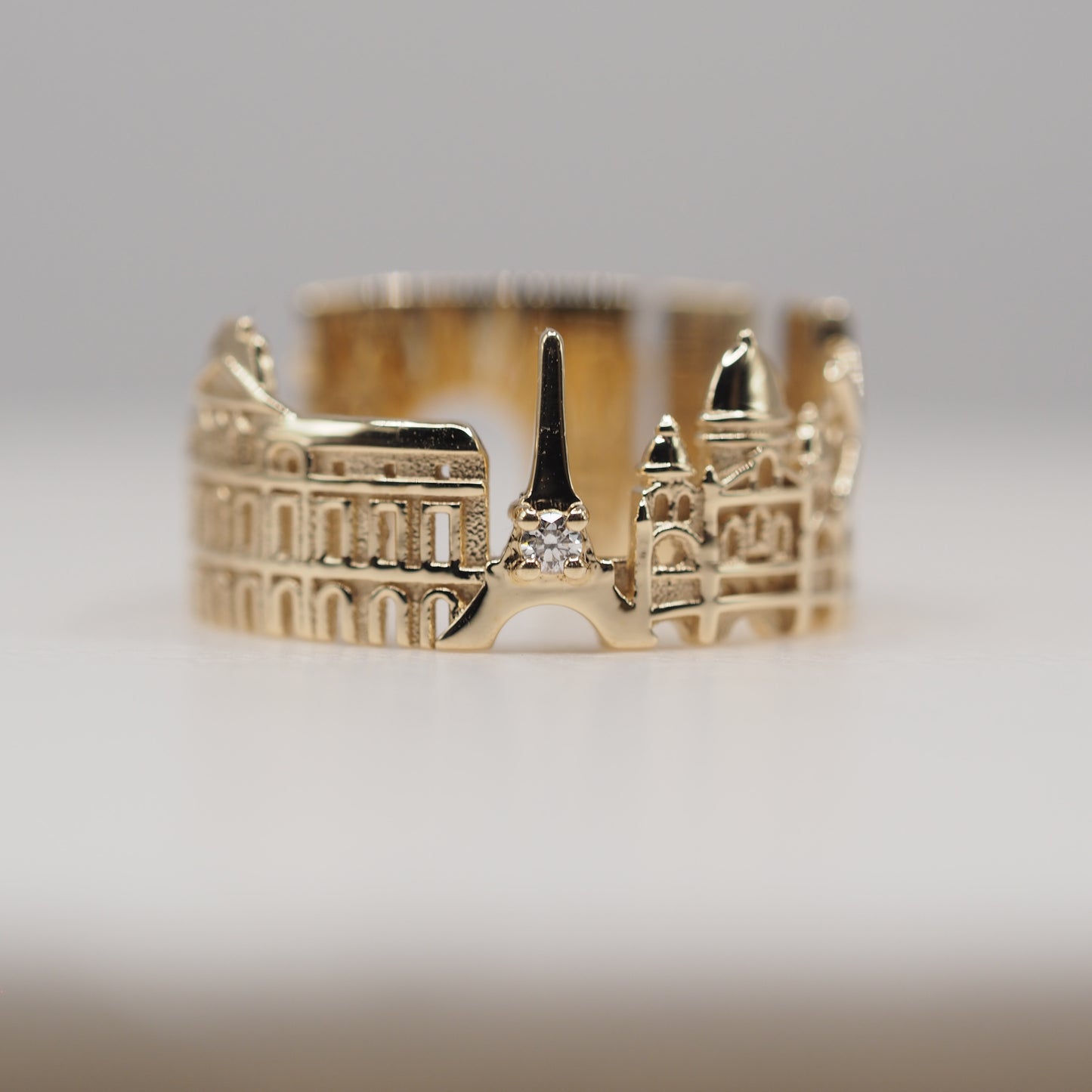 Paris Ring with 1 Diamond