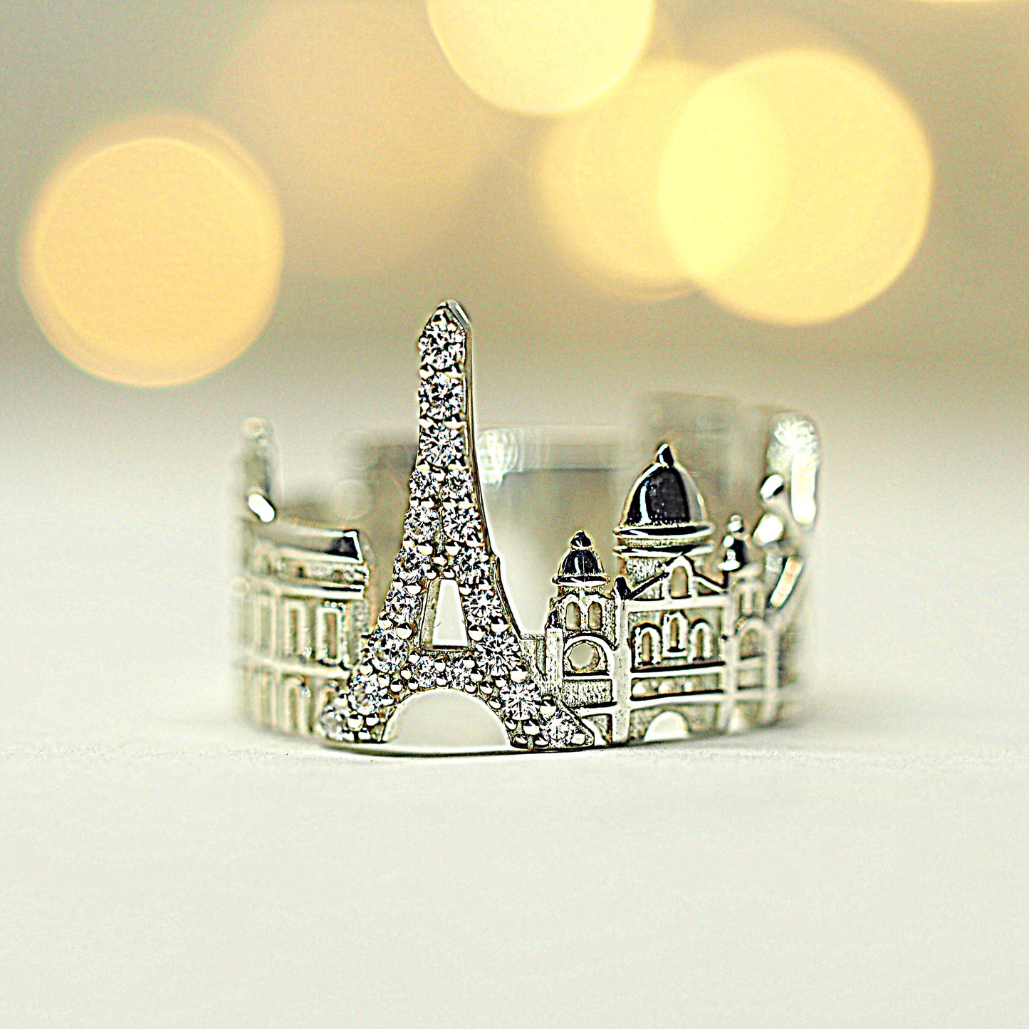 Paris Ring with many Diamonds