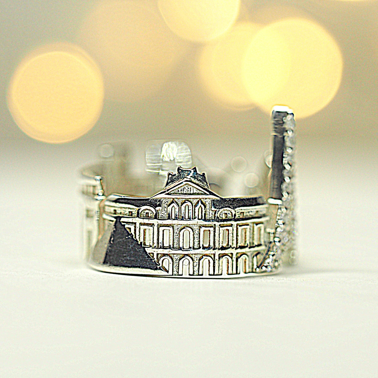 Paris Ring with many Diamonds